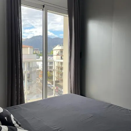 Apartment Thalassa Frente Al Mar En Roses